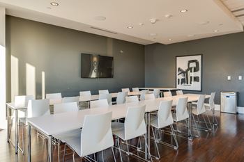 Flexible, private space for meetings, hosting a dinner party or working remotely